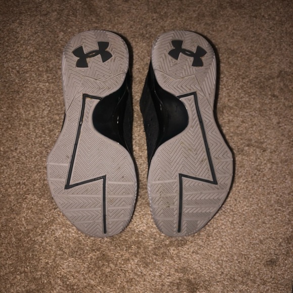 UA Curry One Low - 7 - Picture 6 of 6